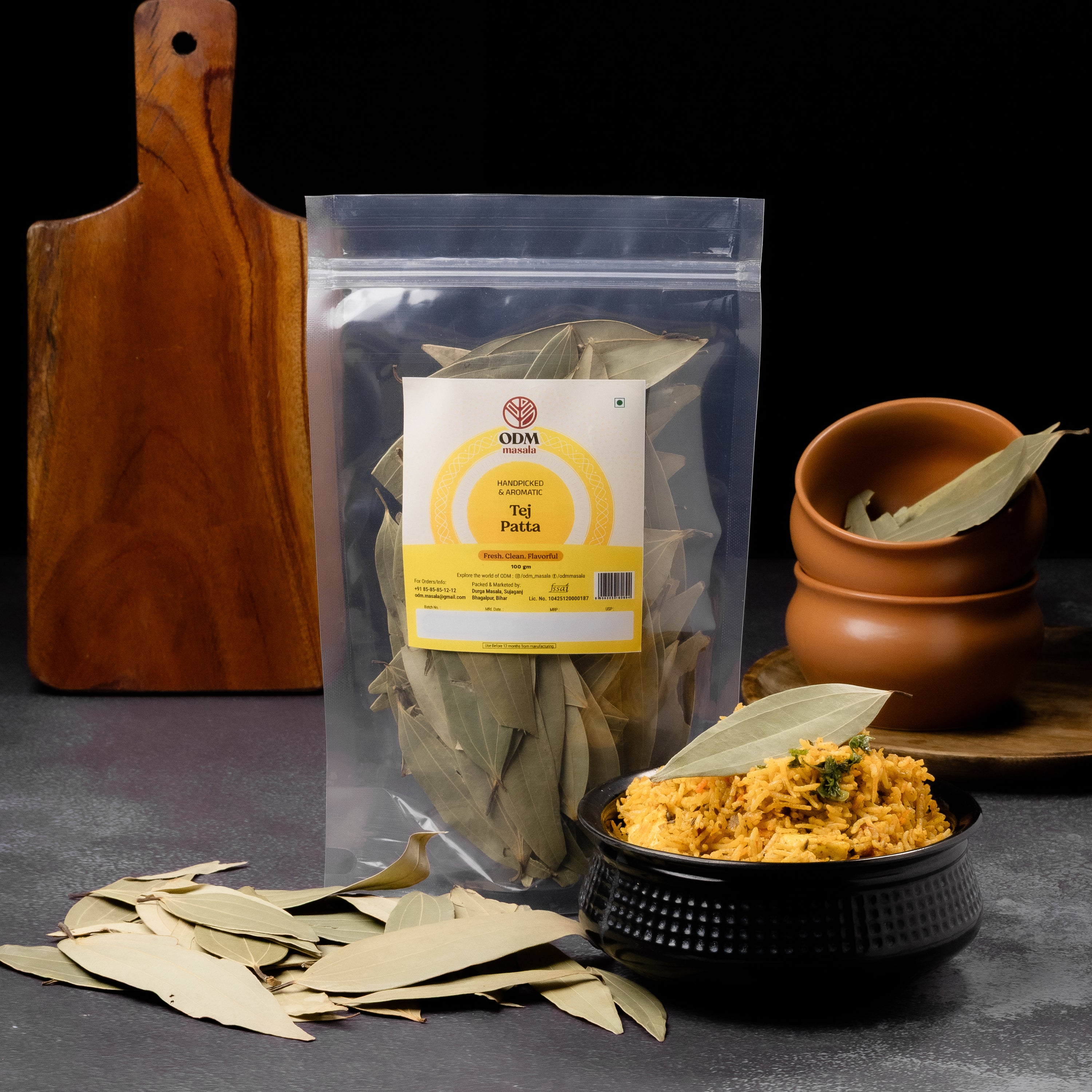 Bay Leaves (Tej Patta)
